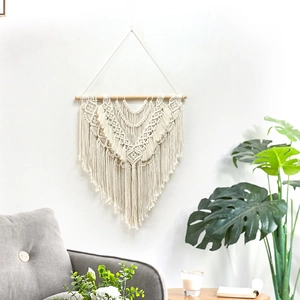 Bohemian hand-woven wall tapestry in cream cotton with fringe decor for Nordic home style