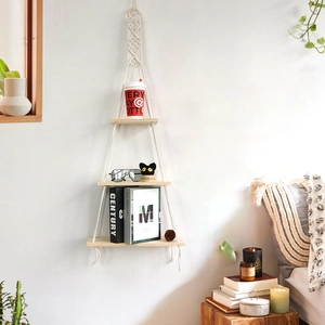 Étagère murale suspendue à trois niveaux en macramé fait main pour décoration boho