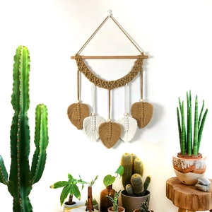 Tapisserie Murale en Macramé Bohème Tissée en Coton avec Glands de Feuilles Fait à la Main Perles en Bois Décoration Murale pour Salon Chambre Maison