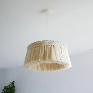 Abat-jour bohème fait main en corde de coton beige avec franges pour décor nordique