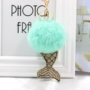 Porte-clés sirène mignon en fausse fourrure vert menthe avec paillettes dorées et crochet