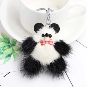 Panda en peluche mignon avec nœud papillon à carreaux rouges pour décoration de sacs