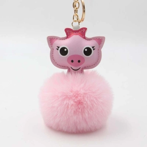 Porte-clés cochon rose avec boule de fourrure douce et clip en métal doré pour sacs