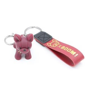 Porte-clés bouledogue français en résine rouge foncé avec collier à rivets et dragonne chic
