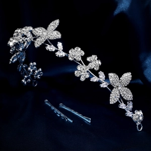 Bandeau argenté scintillant avec fleurs et feuilles en strass et zircons pour mariée