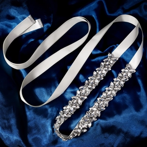 Lussuosa Cintura da Sposa con Strass a Fiore per Donna Nastro di Raso Bianco Cristallo Argento Accessori per Abiti da Sposa