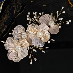 Golden iron wire floral hair clip with pearl clusters for elegant bridal hair accessories