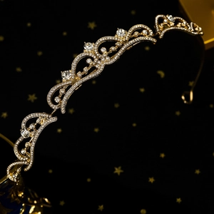 Couronne de mariée dorée exquise avec strass pour mariage et célébration