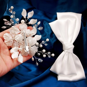 Barrette à cheveux élégante en satin avec fleurs en acrylique et perles pour mariée