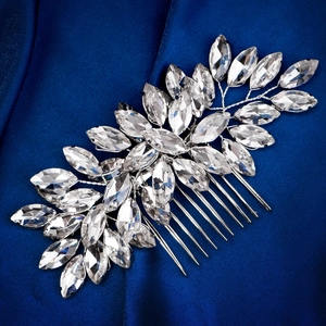 Peigne à cheveux de mariée argenté avec strass marquise et motif de feuilles