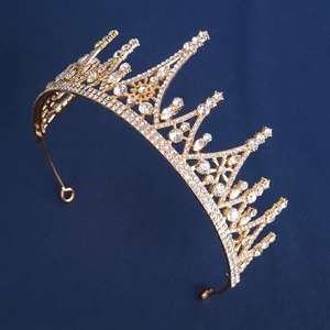 Luxury gold crystal bridal crown with sparkling rhinestones for wedding ceremonies