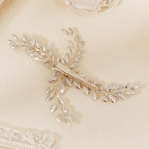 Elegant silver leaf hair clip with marquise rhinestones for bridal wedding styling