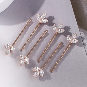 Lot de six barrettes trèfle en or rose avec cristaux de zircon et finition métallique
