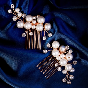 Handmade bridal hair comb set with white pearls and sparkling rhinestones on gold wire