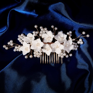 Peigne à Cheveux de Mariée Élégant avec Fleurs en Résine et Künstliche Perles Artificielles Fil en Alliage d'Or Accessoires de Cheveux de Mariage Faits à la Main