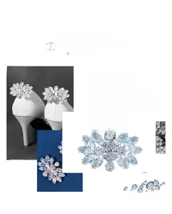 Détail des clips de chaussures fleurs en zircone sur des escarpins blancs pour mariée