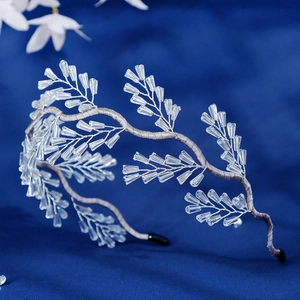 Serre-tête de mariée élégant avec perles de cristal et motif d'épis de blé argenté
