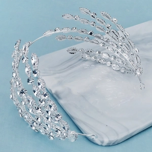 Luxury bridal silver headband with multi-layer crystal rhinestones for wedding styling