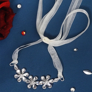 Elegante Bruids Taille Ketting Legering Bloem Strass Riem Met Wit Organza Lint Voor Trouwjurk Vrouwen Accessoires