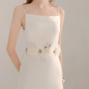 Handmade White 3D Flower Rhinestone Wedding Belt Satin Ribbon Bridal Sash For Women Banquet Party Dress Decoration Accessory