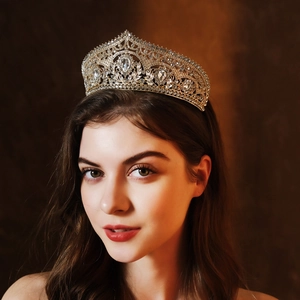 Luxury baroque bridal crown with gold plating and sparkling crystals for weddings