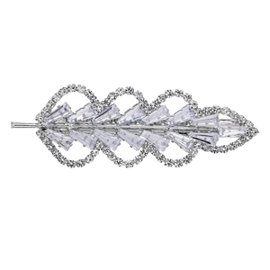 Sparkling silver leaf hair clip with zircon inlay for women in a minimalist style