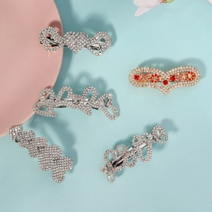 Barrettes à Cheveux Luxe Strass Cœur pour Femmes Alliage Brillant XOXO Love Lettre Ressort Élégante Fête Bijoux de Cheveux