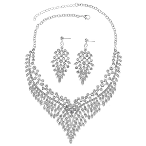 Luxurious bridal jewelry set with silver V-shaped necklace and drop earrings in rhinestones