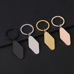 Llavero en Blanco de Acero Inoxidable en Forma de Rombo Grabable Anillo de Metal Geométrico Etiqueta de Hotel Regalo