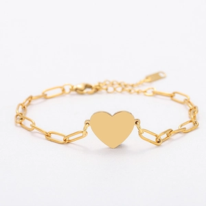 Goldenes Herz-Anhänger-Armband aus Edelstahl mit stilvollem Büroklammer-Kettendesign