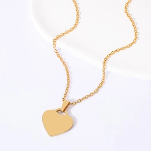 Minimalistische gouden hartvormige hanger ketting van gepolijst roestvrij staal met ketting