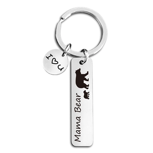 Portachiavi Mama Bear in metallo con incisione I Love You e ciondolo a forma di orsetto