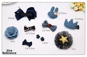 Guide des tailles détaillé pour nœuds en satin bleu et barrettes en denim pour filles