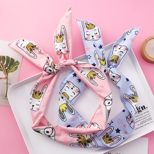 Niedliche Harajuku Haarbänder mit Hasen-Kronen-Print in Rosa und Hellblau für Mädchen