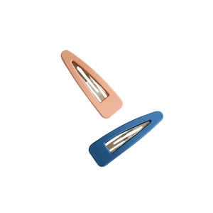 Set of two matte drop-shaped BB hair clips in pastel pink and deep blue colors