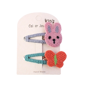 Paire de barrettes à cheveux tricotées main pour filles avec lapin et papillon sur carte