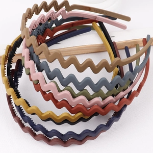 Matte wavy anti-slip headbands for women in various Morandi colors with small teeth grip