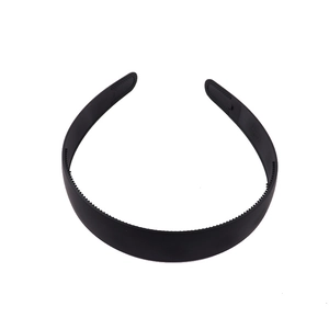 Minimalist matte black wide headband with inner anti-slip teeth for women hair styling