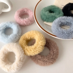Chouchous en Peluche Fausse Fourrure Style Français Rétro Attaches Élastiques Douces Queue de Cheval Accessoires Cheveux Femme