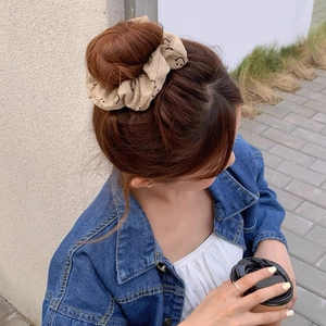 Chouchous en Tissu à Visage Souriant Plissés de Style Français pour Femmes Attaches de Cheveux Seersucker Haute Élasticité Accessoires de Mode Coréenne