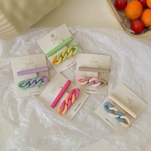 Set of 5 pastel matte chain hair clips for women with stylish candy colors in Korean style
