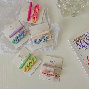 2-piece candy-colored chain hair pins and matte hair clips set for women fashion accessories