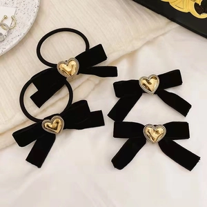 Accessoire Cheveux Vintage En Velours Noir Avec Boucle Coeur Doré Barrette Et Élastique Rétro Doux Pour Femme Quotidien