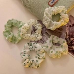 Set di 5 elastici per capelli verdi in chiffon con motivi floreali per donne