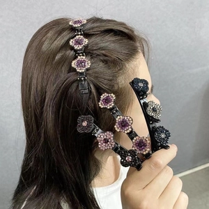 Pinces à cheveux fleuries avec strass pour tresses et coiffures latérales