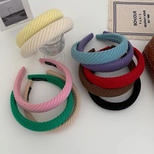 Serre-tête épais en tricot aux couleurs acidulées avec texture faite main et bande large