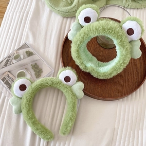 Cute Frog Plush Headband For Women Big Eyes Green Hairband For Washing Face Makeup Skincare Soft Cartoon Animal Hair Accessory