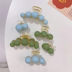 Elegant Acrylic Artificial Pearl Hair Claw Clips For Women Cherry Shape Large Small Non-Slip Shark Clips Hair Accessories