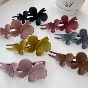 Lot de 7 pinces à cheveux papillon mates aux couleurs Morandi pour coiffures élégantes