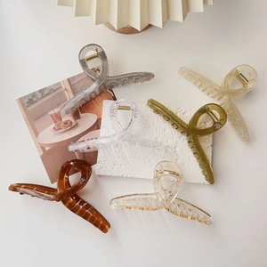 Large twist claw clips for thick hair set in 6 assorted elegant translucent colors